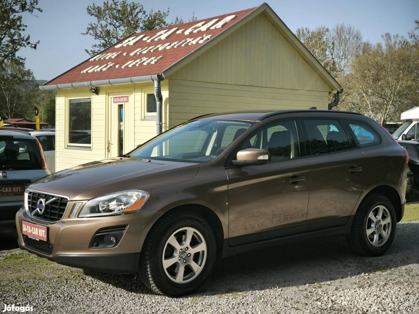 Volvo XC60 2.4 D [D5] Momentum Geartronic Vezet...